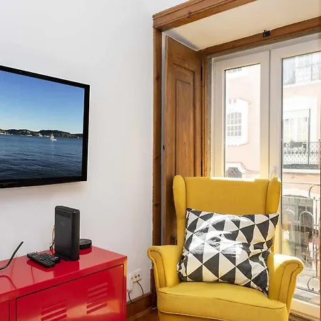 Typical Portuguese In Sao Bento Apartment