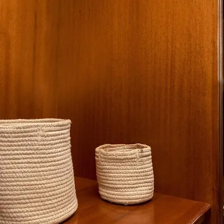 Typical Portuguese In Sao Bento Apartment *