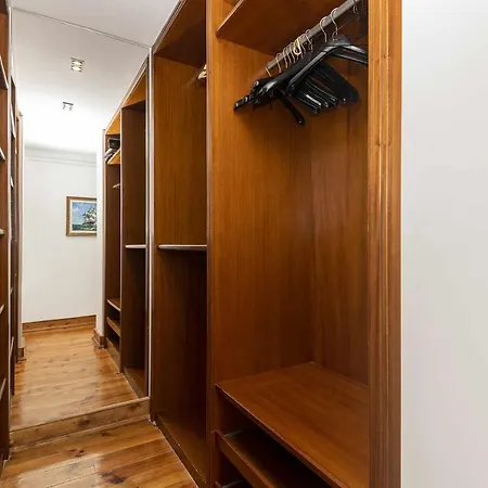 Typical Portuguese In Sao Bento Apartment
