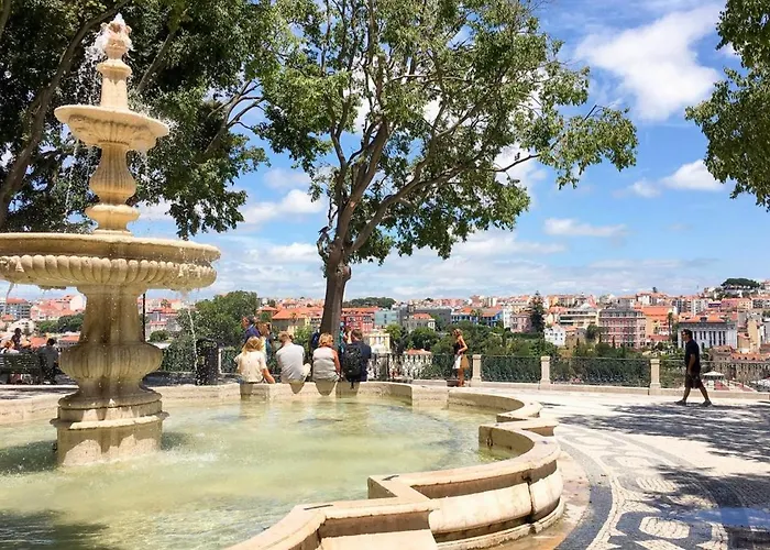 Typical Portuguese In Sao Bento Apartment *